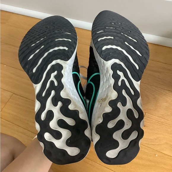 Nike flyknit infinity run sneakers - Picture 6 of 6